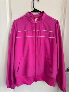 Nike Women’s Fuscia Full-Zip Athletic Bomber Jacket